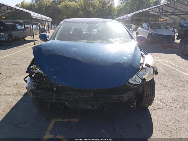 Hyundai ELANTRA Se