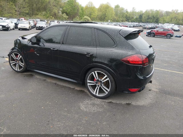 Porsche Cayenne Gts