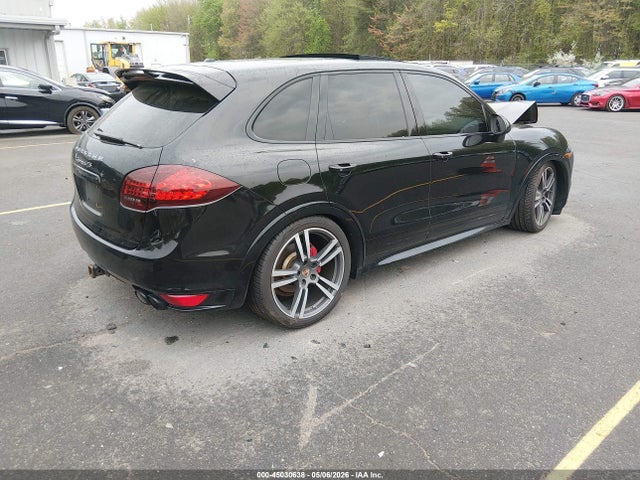 Porsche Cayenne Gts