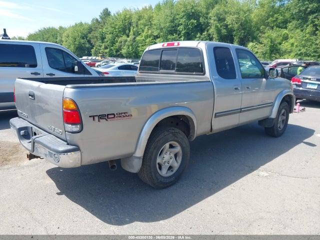 Toyota Tundra Sr5 V8