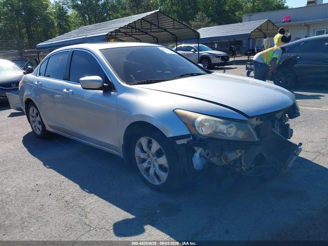 Salvage Honda Accord Image