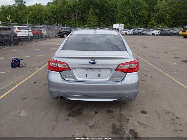 Subaru Legacy 2.5i Premium