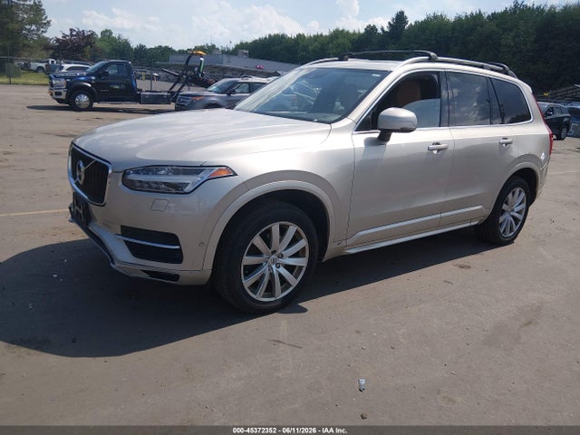 Volvo XC90 T6 Momentum