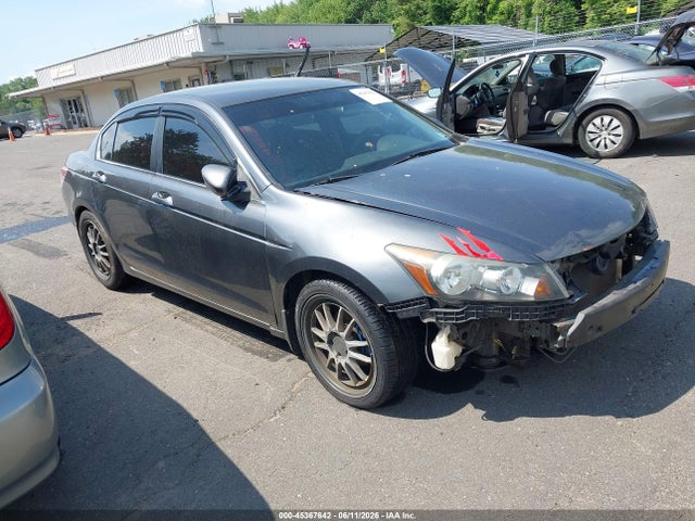 Salvage Honda Accord Image