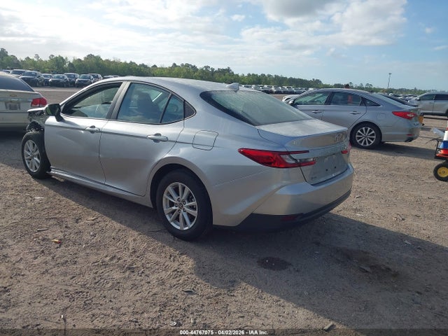 Toyota Camry Le