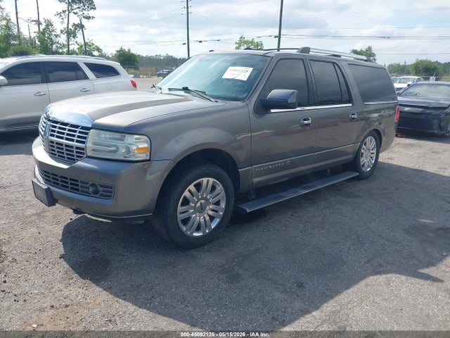 Lincoln Navigator
