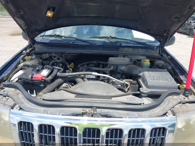 Jeep Grand Cherokee Laredo