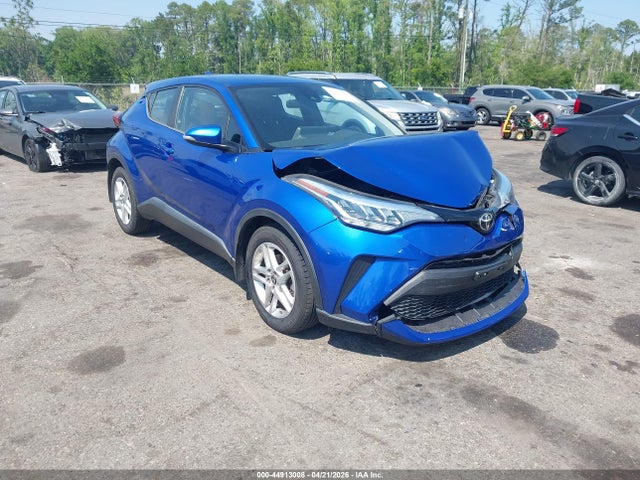 Salvage Toyota C-HR Image