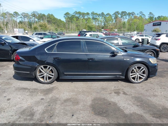 Volkswagen Passat 1.8t R-line