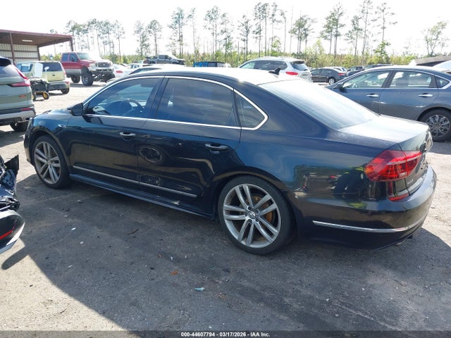 Volkswagen Passat 1.8t R-line