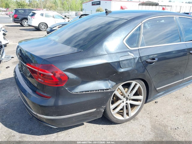 Volkswagen Passat 1.8t R-line