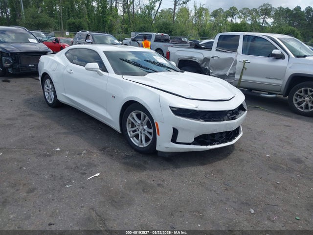 Salvage Chevrolet Camaro Image