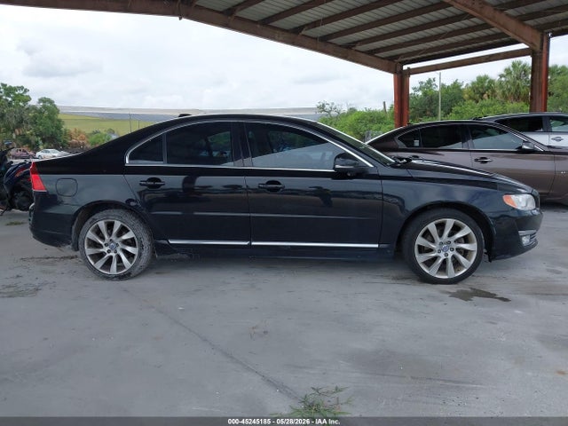 Volvo S80 T6