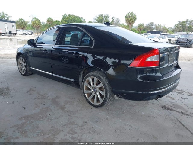 Volvo S80 T6