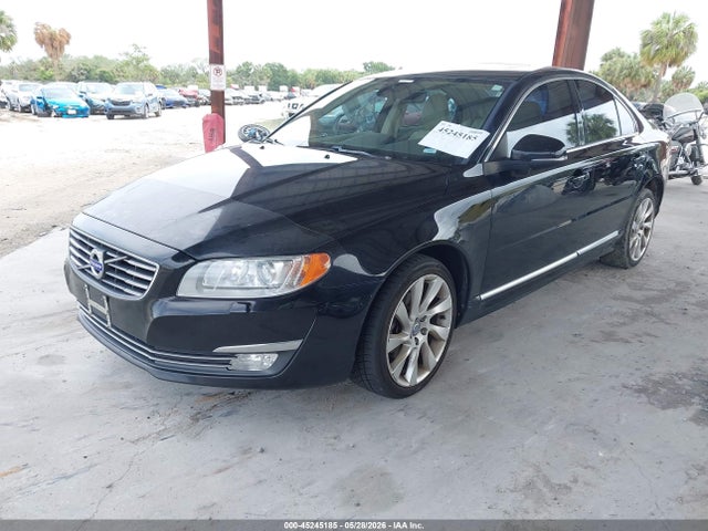 Volvo S80 T6
