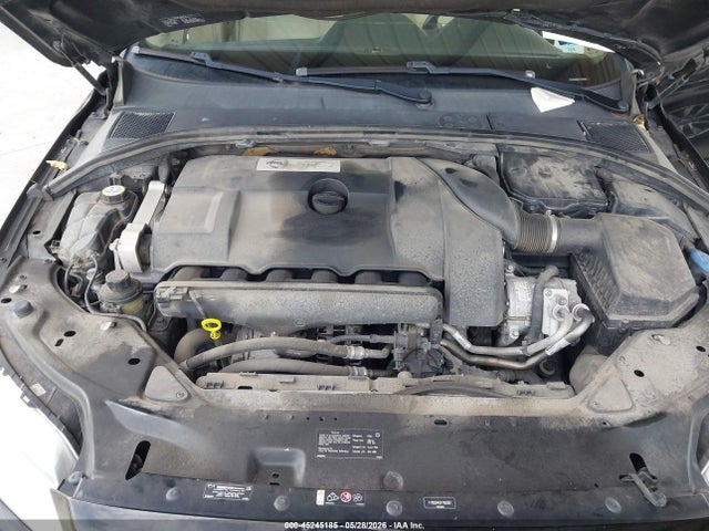 Volvo S80 T6