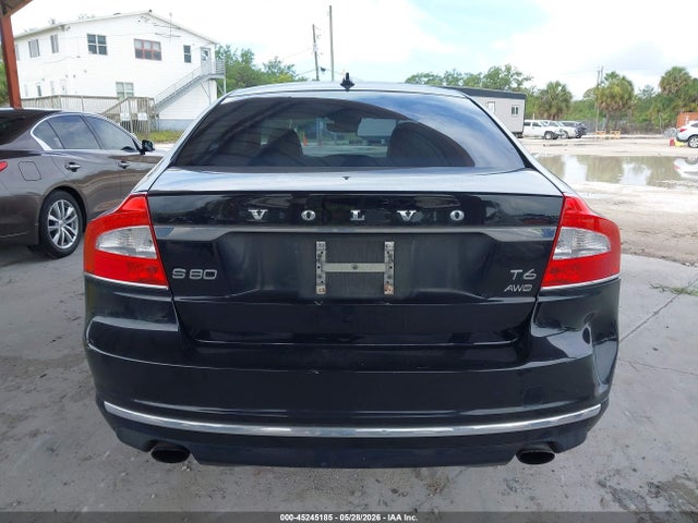 Volvo S80 T6