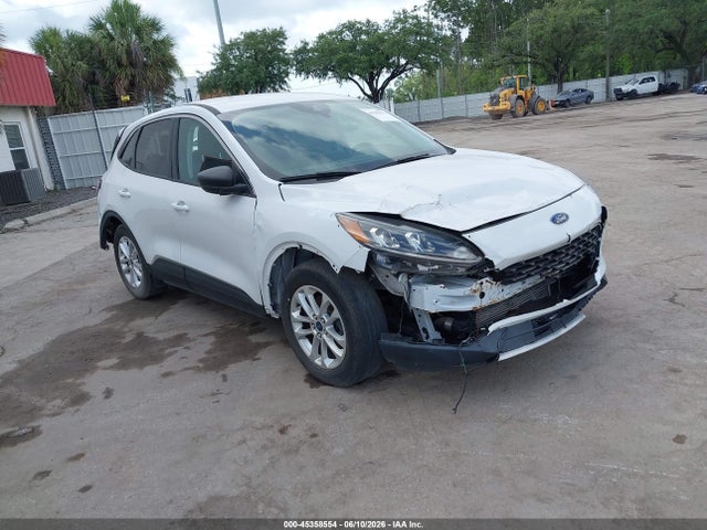 Salvage Ford Escape Image