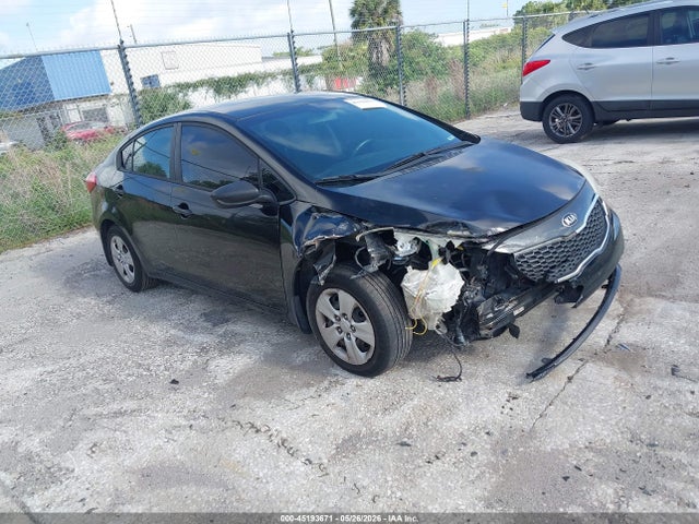 Salvage Kia Forte Image