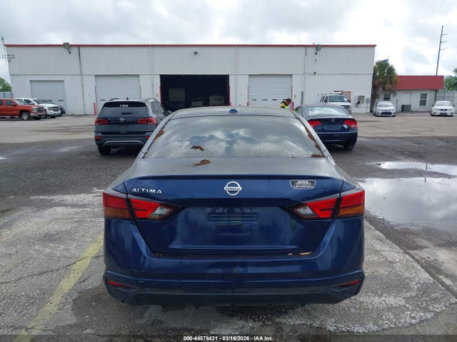 Nissan Altima S Fwd