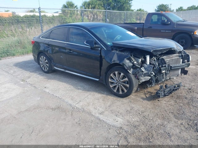 Salvage Hyundai SONATA Image