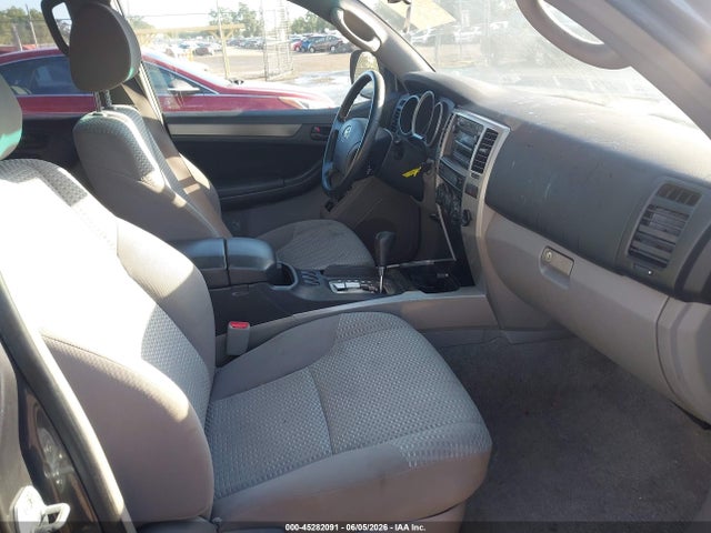 Toyota 4Runner Sr5 V6