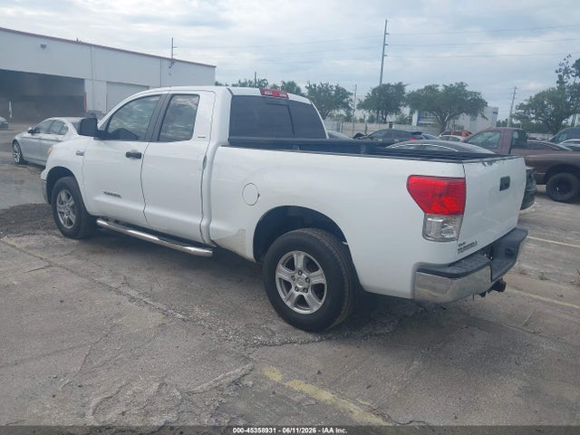 Toyota Tundra Grade 5.7l V8