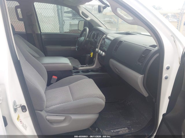 Toyota Tundra Grade 5.7l V8