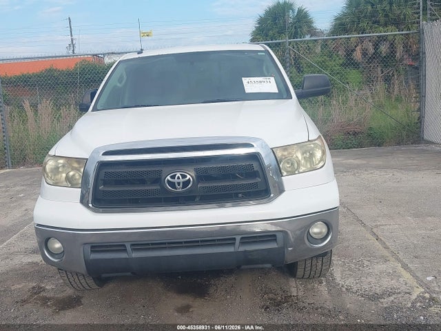 Toyota Tundra Grade 5.7l V8