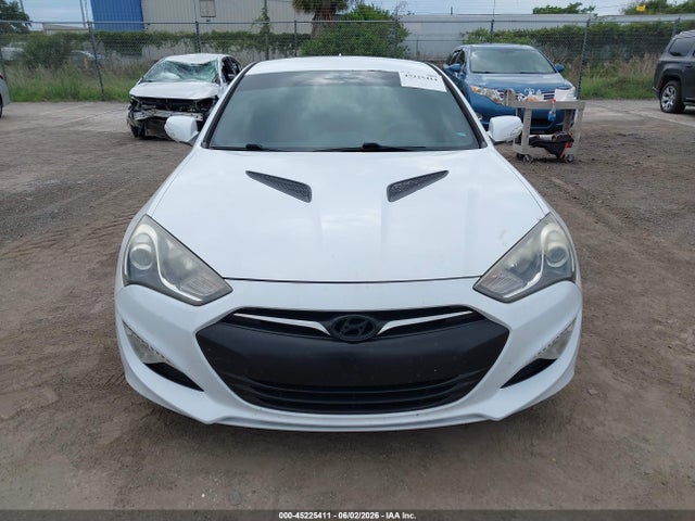 Hyundai Genesis 3.8 R-spec