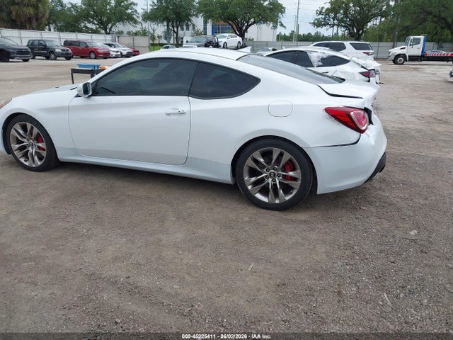 Hyundai Genesis 3.8 R-spec