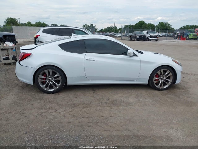 Hyundai Genesis 3.8 R-spec
