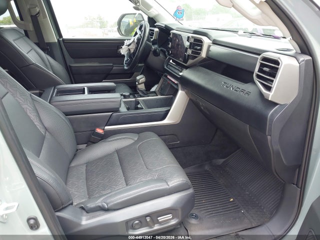 Toyota Tundra Sr5