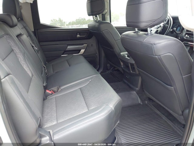 Toyota Tundra Sr5
