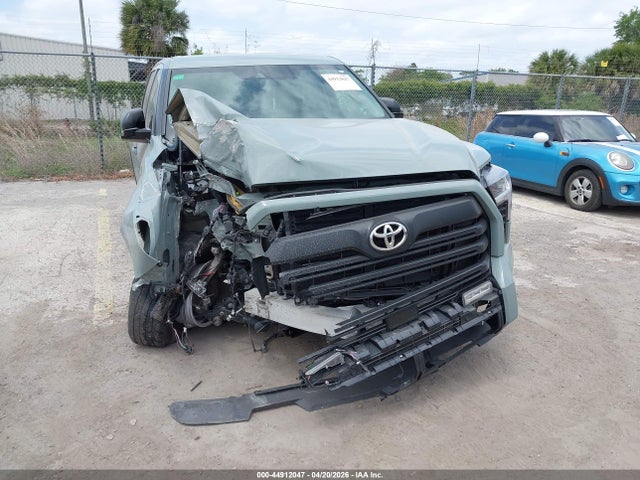 Toyota Tundra Sr5