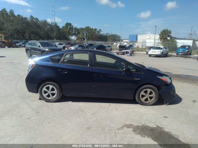 Toyota Prius Three