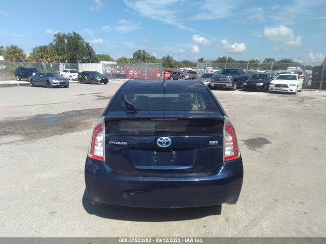 Toyota Prius Three