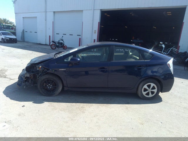Toyota Prius Three