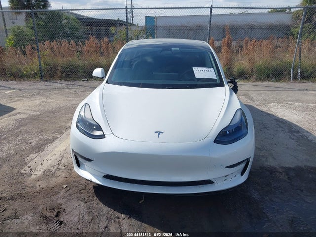Tesla Model 3 Rear-wheel Drive