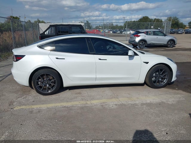 Tesla Model 3 Rear-wheel Drive