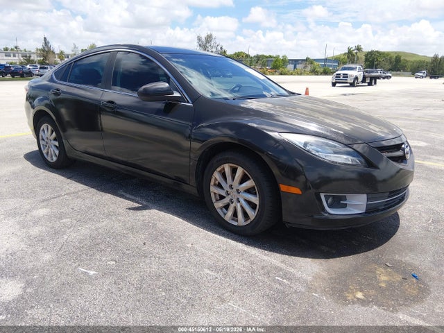 Salvage Mazda Mazda6 Image
