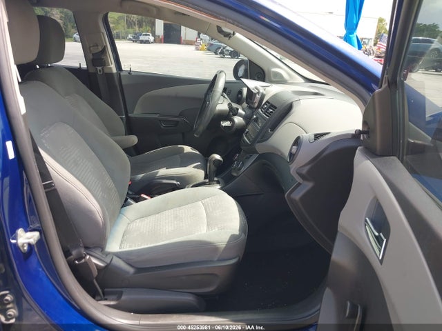 Chevrolet Sonic Ls Auto