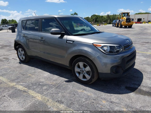 Salvage Kia Soul Image