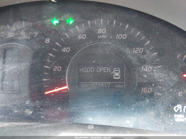 Toyota Camry Xle V6