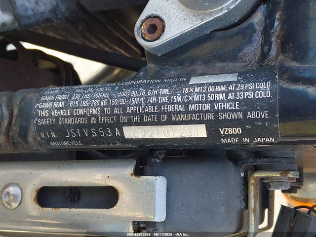 Suzuki Vz800