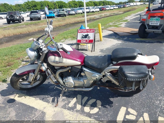 Suzuki Vz800