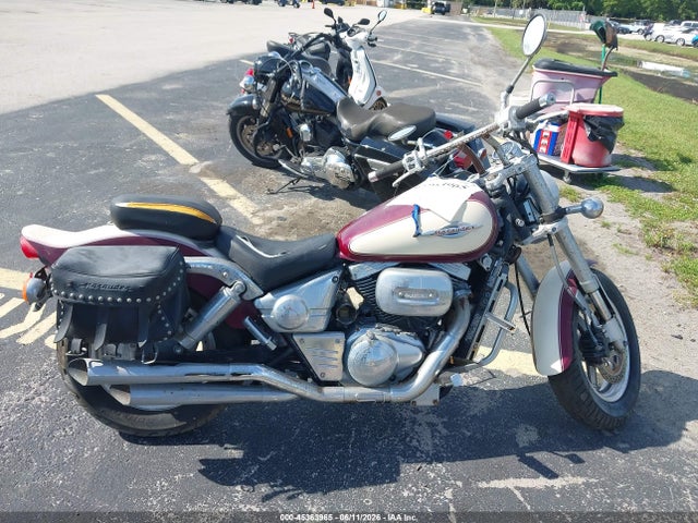 Suzuki Vz800