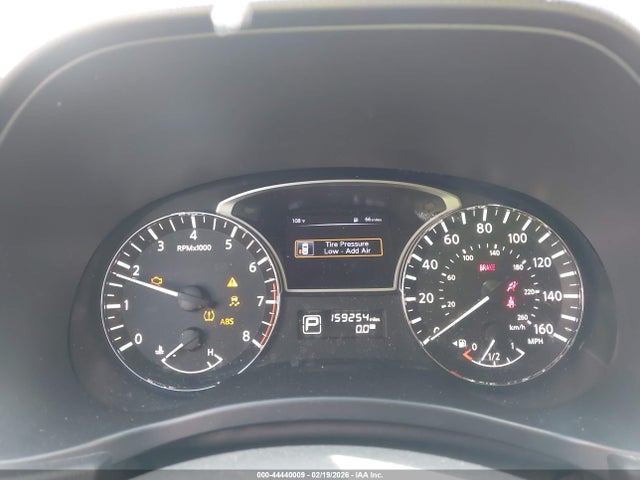 Nissan Pathfinder Sv