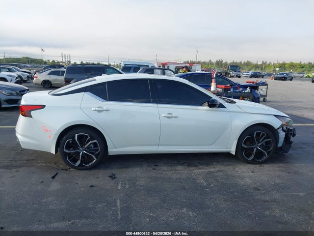 Nissan Altima Sr Intelligent Awd