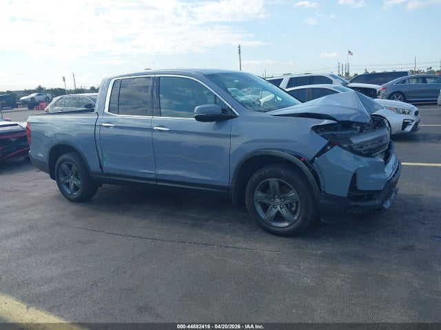Salvage Honda Ridgeline Image